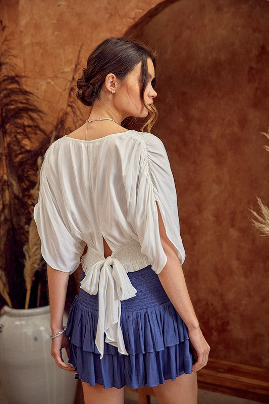 V-NECK SMOCKED TIE DETAIL TOP