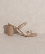 Load image into Gallery viewer, OASIS SOCIETY Victoria - Pearl Strap Heel
