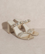 Load image into Gallery viewer, OASIS SOCIETY Victoria - Pearl Strap Heel
