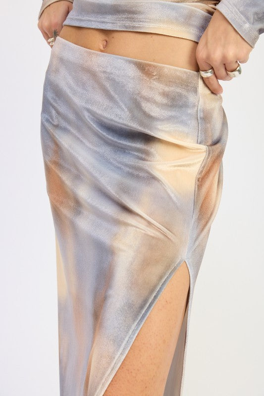 LOW RISE VELVET MAXI SKIRT WITH SLIT — alternate view