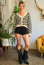 Load image into Gallery viewer, Contrast pattern sweater cardigan
