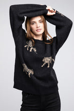 Load image into Gallery viewer, Tiger Pattern Sweater
