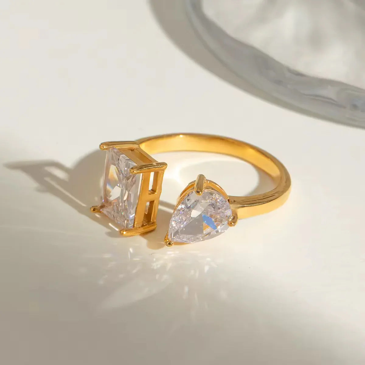 Crystal Duo Adjustable Ring – Waterproof, Tarnish-Resistant, Hypoallergenic, Everyday Wear